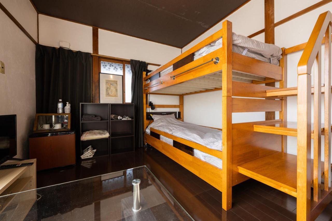 Отель Bed&Cafe Onzo オンゾー Ономити Экстерьер фото