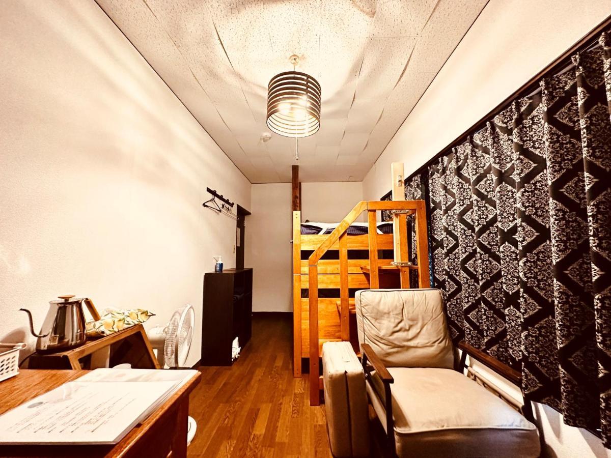 Отель Bed&Cafe Onzo オンゾー Ономити Экстерьер фото